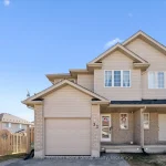 3-bedroom condo townhouse for sale in Wellington — 26 - 66 Eastview Road (Photo 5)