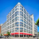 2-bedroom condo apartment for rent in Toronto — 2702 - 35 Parliament Street (Photo 4)