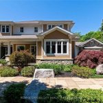 3-bedroom detached home for sale in Niagara — 273 Canboro Road (Photo 2)