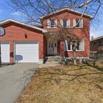 4-bedroom detached home for sale in Hastings — 276 College Street W (Photo 2)