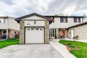 3-bedroom semi-detached home for sale in Peel — 2779 Andorra Circle