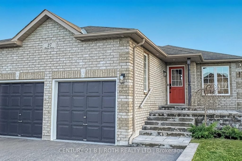 3-bedroom detached home for sale in Simcoe — 27 Claire Drive (Photo 1)