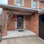 4-bedroom detached home for sale in York — 27 Dawson Crescent (Photo 2)