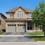 4-bedroom detached home for sale in York — 27 Dawson Crescent (Photo 3)