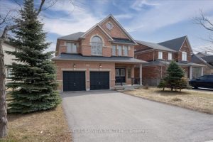 4-bedroom detached home for sale in York — 27 Donzi Lane