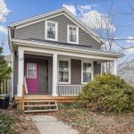 5-bedroom duplex home for sale in Niagara — 27 George Street (Photo 1)