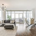 3-bedroom condo apartment for sale in Toronto — 2804 - 33 Harbour Square (Photo 3)
