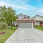 3-bedroom detached home for sale in Hamilton — 286 East 18th Street (Photo 5)