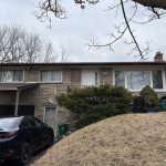6-bedroom duplex home for sale in Calgary — 28 Railway Street (Photo 5)