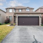4-bedroom detached home for sale in Simcoe — 28 Shalom Way (Photo 5)