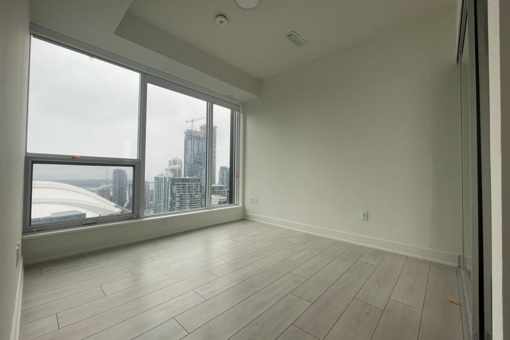 2-bedroom condo apartment for rent in Toronto — 2916 - 35 Mercer Street (Photo 1)