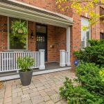 2-bedroom att/row/townhouse for sale in Toronto — 291 Kingswood Road (Photo 3)