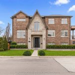 3-bedroom detached home for sale in Toronto — 291 St Clair Avenue E (Photo 3)