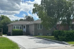 3-bedroom detached home for rent in Toronto — 295 Pleasant Avenue