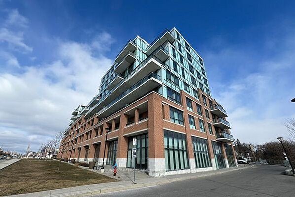 Studio commercial retail home for sale in Richmond Hill — 2 - 11611 Yonge Street (Photo 1)