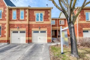 3-bedroom condo townhouse for sale in Peel — 2 - 2006 Glenada Crescent