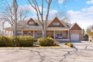 3-bedroom detached home for sale in Toronto — 2 Hilo Road