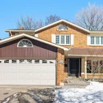 4-bedroom detached home for sale in Toronto — 2 Thicket Road (Photo 5)