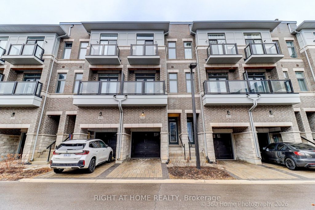 3-bedroom att/row/townhouse for sale in Toronto — 3014 Islington Avenue W (Photo 1)