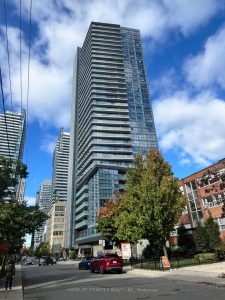 1-bedroom condo apartment for rent in Toronto — 301 - 125 Redpath Avenue