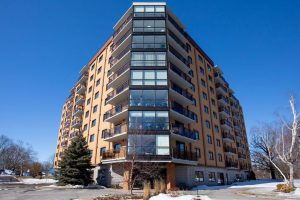 2-bedroom condo apartment for sale in Frontenac — 302 - 120 Barrett Court