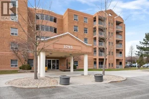 2-bedroom home for sale in Windsor — 302 - 3795 Southwinds Drive