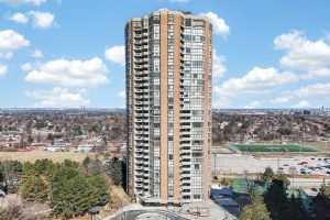 1-bedroom condo apartment for sale in Toronto — 302 - 85 Skymark Drive