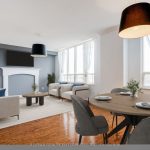 1-bedroom condo apartment for sale in Toronto — 304 - 2285 Lake Shore Boulevard W (Photo 2)