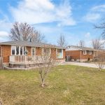 5-bedroom home for sale in St Clair — 308 Ashwood Court (Photo 2)