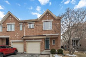 3-bedroom att/row/townhouse for sale in Ottawa — 308 Grey Seal Circle