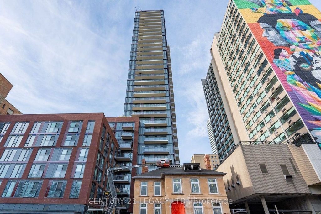 2-bedroom condo apartment for sale in Toronto — 308 Jarvis Street (Photo 1)