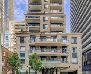1-bedroom condo apartment for rent in Toronto — 309 - 35 Hayden Street