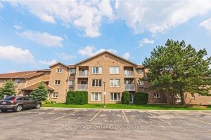 2-bedroom condo apartment for sale in Halton — 30 - 3050 Pinemeadow Drive