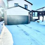 4-bedroom detached home for rent in Richmond Hill — 30 Cattail Crescent N (Photo 3)