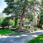 3-bedroom detached home for sale in Toronto — 30 Paperbirch Drive (Photo 5)