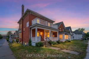 5-bedroom detached home for sale in Waterloo — 30 Regina Street N