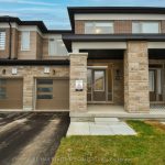 3-bedroom att/row/townhouse for rent in Barrie — 30 Valleybrook Road (Photo 1)