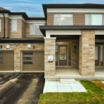 3-bedroom att/row/townhouse for rent in Barrie — 30 Valleybrook Road (Photo 2)