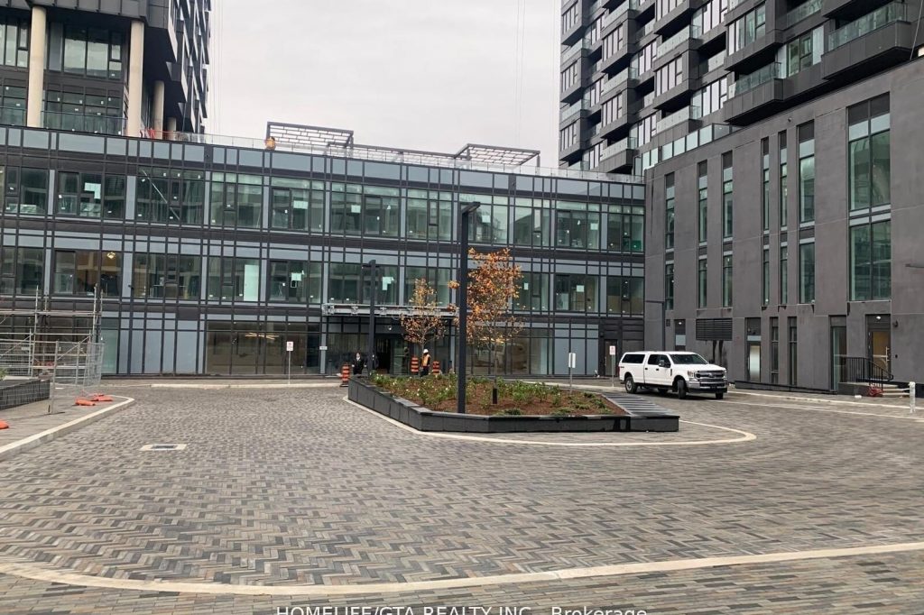 2-bedroom condo apartment for rent in Toronto — 3101 - 1 Quarrington Lane (Photo 1)
