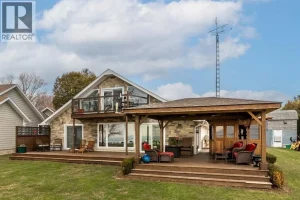 3-bedroom home for sale in Kingsville — 315 Heritage Road