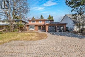 3-bedroom detached home for sale in York — 3161 Bayview Avenue