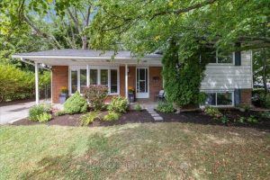 3-bedroom detached home for sale in Halton — 319 Erindale Drive