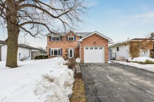 3-bedroom detached home for sale in Waterloo — 31 Cedar Crest Street