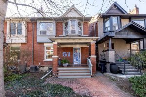 4-bedroom semi-detached home for sale in Toronto — 31 Palmerston Gardens