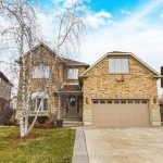 4-bedroom detached home for sale in Hamilton — 32 Mayhew Lane (Photo 5)