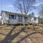2-bedroom detached home for sale in Lennox & Addington — 32 Quinte View Road (Photo 3)