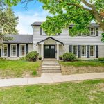 4-bedroom detached home for sale in Toronto — 33 Avonwick Gate (Photo 1)