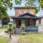 5-bedroom fourplex home for sale in Niagara — 33 Fitzgerald Street (Photo 5)
