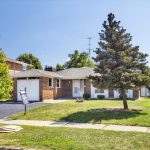 4-bedroom detached home for sale in Toronto — 33 Fred Young Drive (Photo 4)