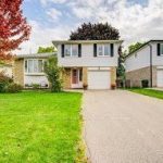 4-bedroom detached home for sale in Peel — 33 Groveland Crescent (Photo 1)